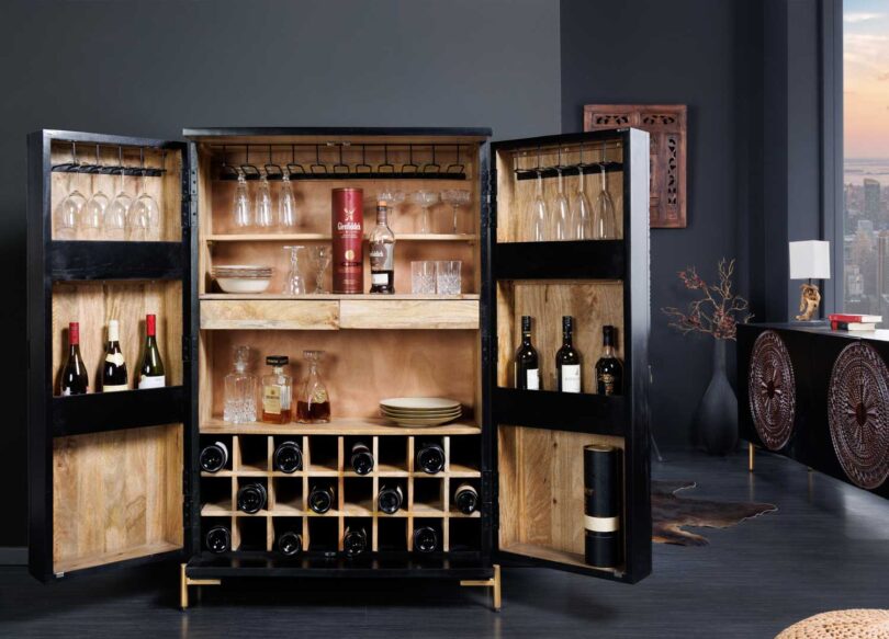 Buffet haut ouvert avec rangements bouteilles en bois de manguier noir