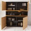 Buffet naturel ouvert avec beaucoup de rangements