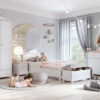 mobilier chambre boheme pour enfant rose et blanc