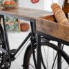 Zoom sur le vélo de bar vintage