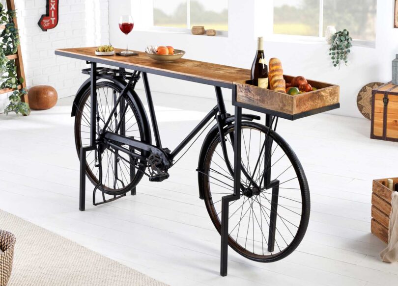 Vélo meuble de bar en acier noir et bois de manguier massif