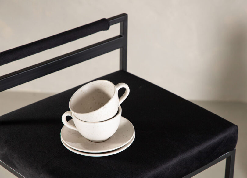Velours noir doux de la chaise de bar