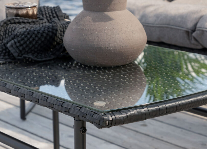 table basse de jardin en polyrotin et verre