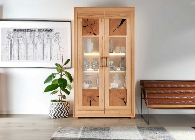 Meuble vitrine 2 portes en bois massif de hêtre