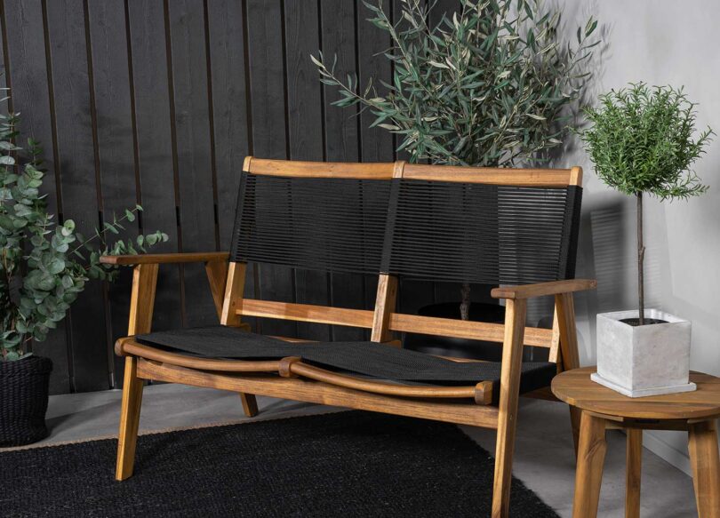 mobilier de jardin en acacia et corde