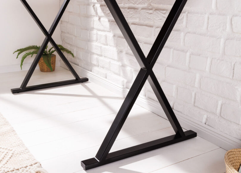pieds du bureau en métal noir poudré