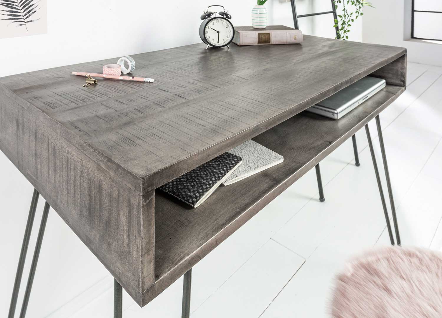 table console pas cher en bois massif teinté grisé