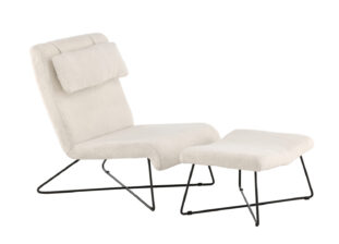 fauteuil de détente avec un repose-pieds en tissu bouclé blanc et pieds en métal noir