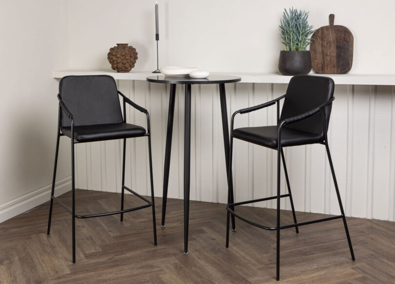 ensemble de siège de bar en simili cuir noir et métal