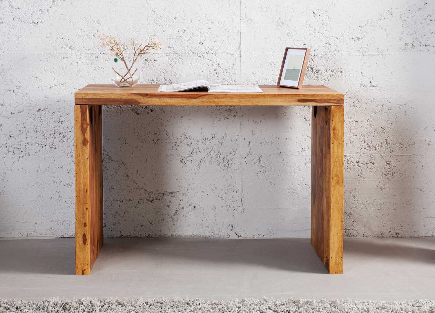 Bureau, bois massif 100% en pin, couleur nogal