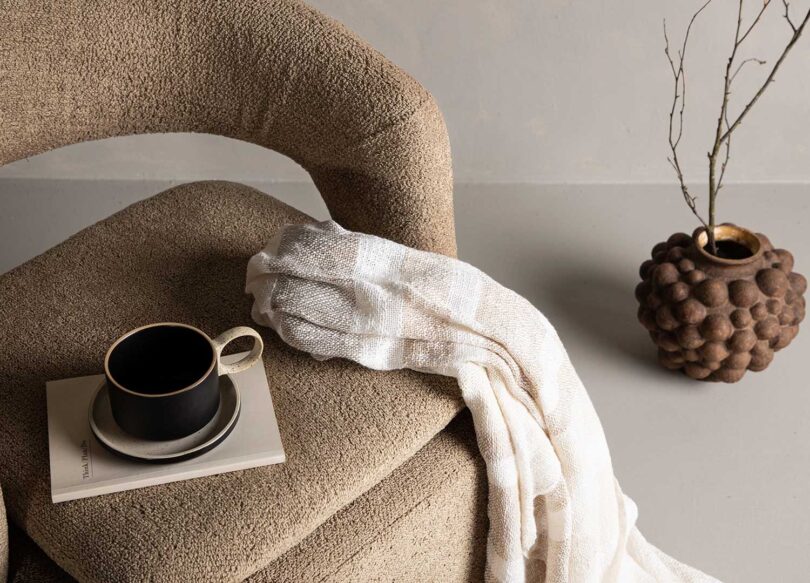zoom sur l assise en tissu bouclette