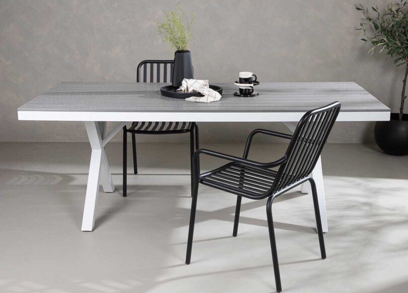 table de jardin moderne gris et pieds en alu blanc