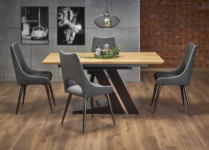 table de salle à manger avec une allonge centrale papillon