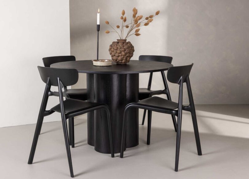 table repas minimaliste ronde 110 cm noire