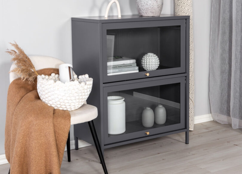 commode 80 cm 2 portes vitrées métal gris industriel