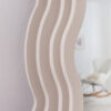 Zoom sur les vagues du miroir design