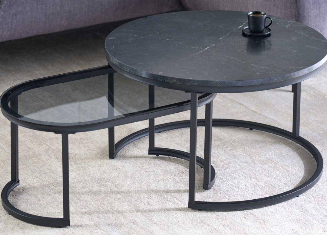 Tables basses ronde aspect marbre foncé et métal noir