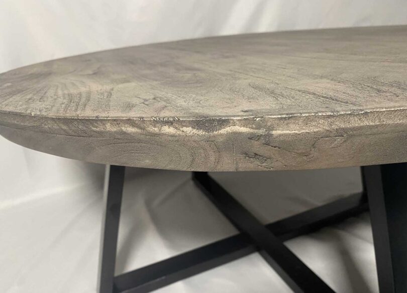 Défaut de la table basse
