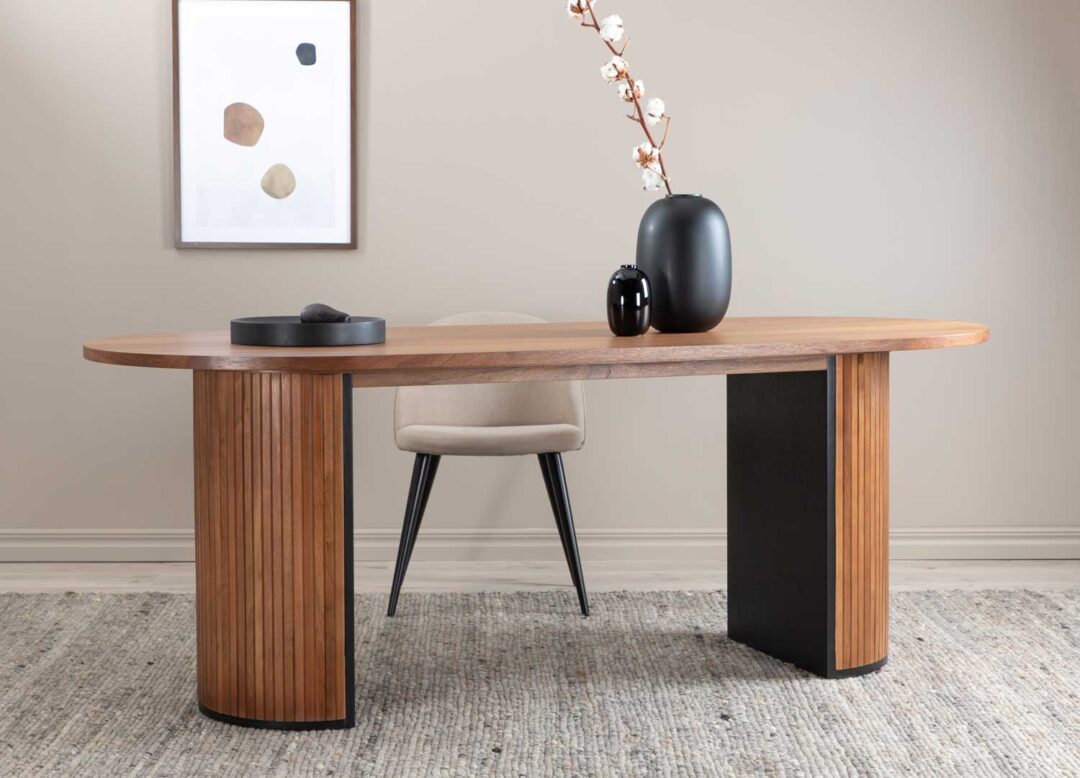 Table de repas 200cm en placage noyer
