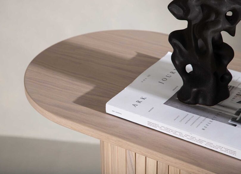 Plateau de la console en bois blanchi