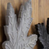 Meuble buffet en bois massif de manguier 177cm décor feuilles d'érables en façades