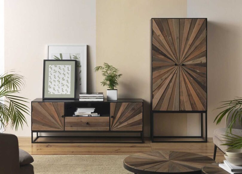 Buffet haut en bois de sapin massif 2 portes