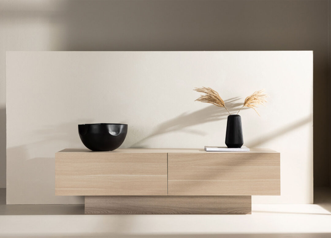 Meuble TV aspect bois blanchi de 160cm