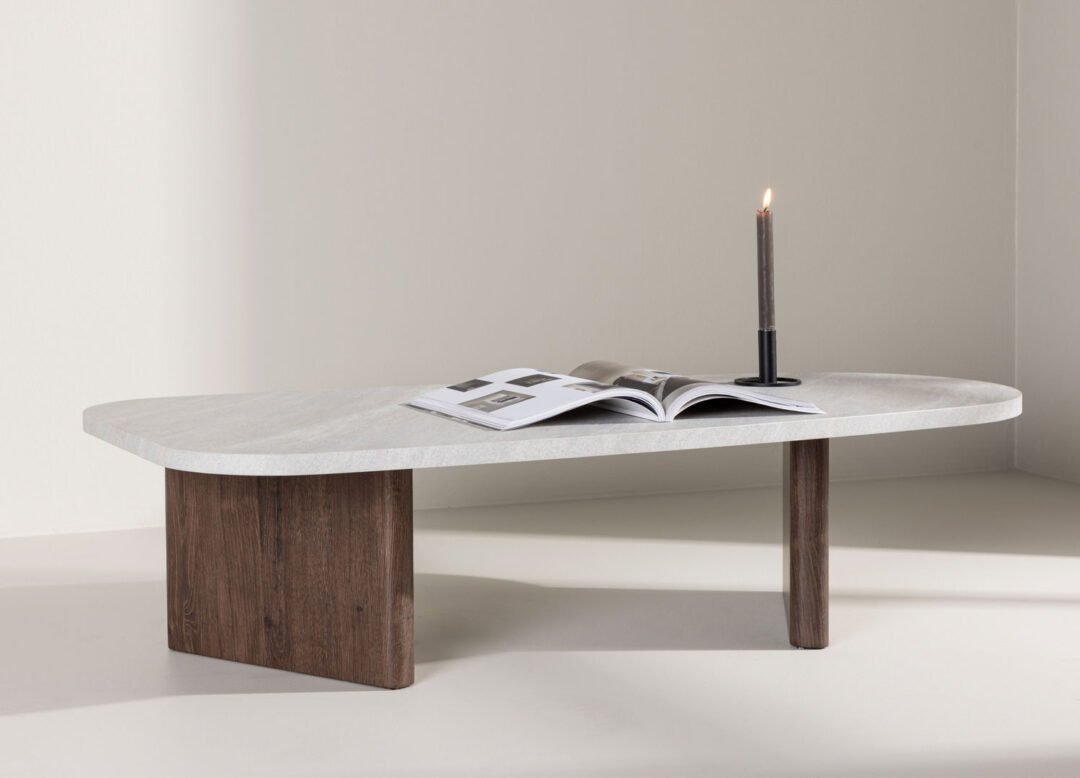 Table basse aspect gris marbre et pieds aspect bois moka