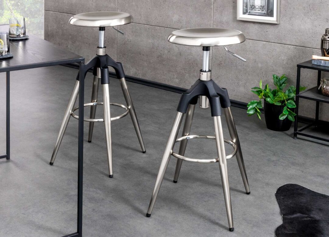 Lot de 2 tabourets de bar argentés style industriel rétro