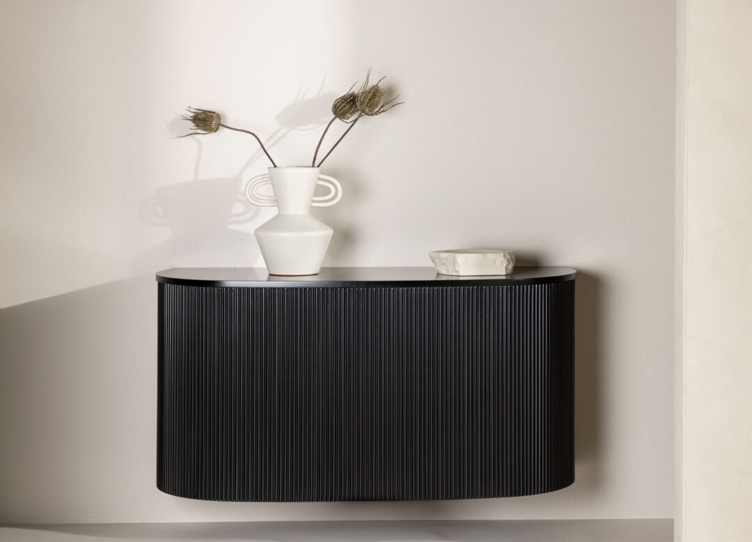 Buffet mural en bois noir 120cm sans rangements