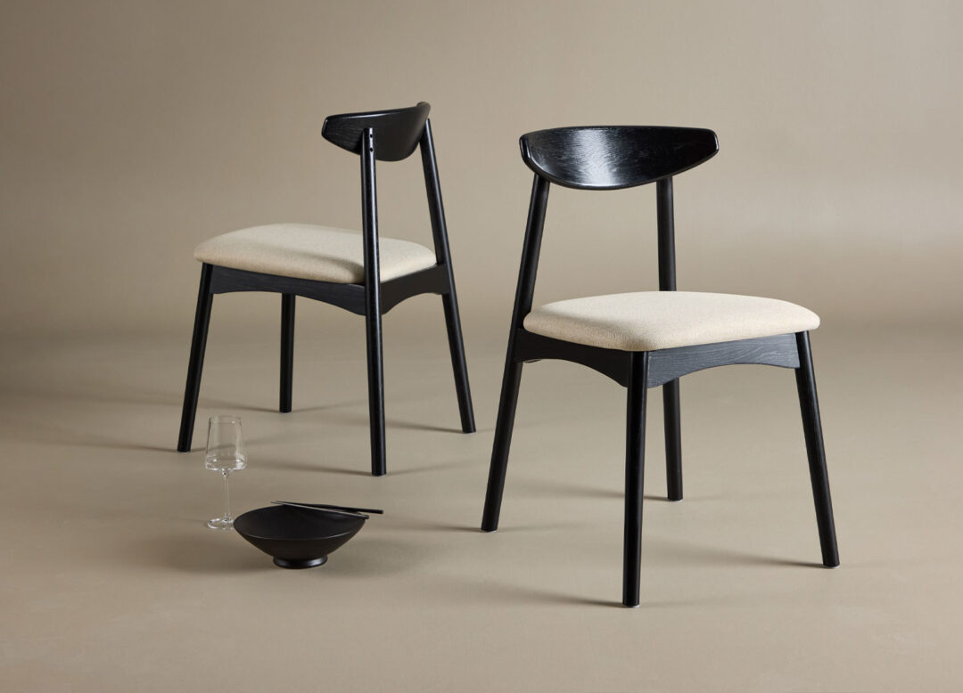 Lot de 2 chaises de salle à manger noir et tissu beige