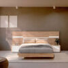Lit 2 places adulte en bois et blanc avec chevets et bandeau led