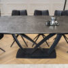 Table de repas extensible gris graphite avec pied noir design