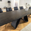 Table extensible noir rouille jusqu'à 260 cm