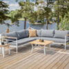 Canapé d'angle de jardin avec table basse
