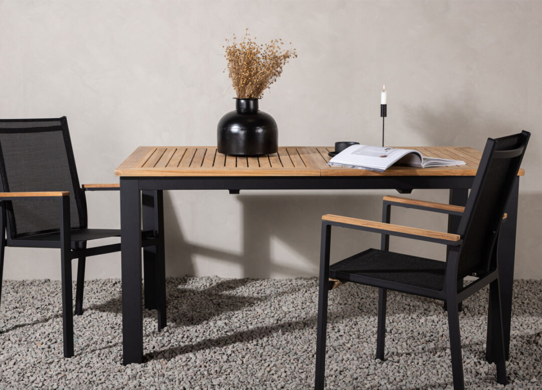 Table de jardin extensible en bois de teck et métal noir