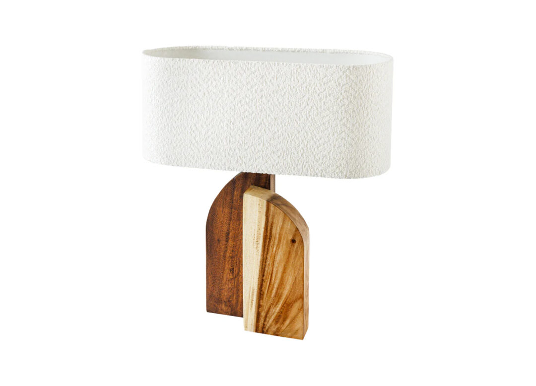 Lampe de chevet en bois massif et tissu bouclé blanc