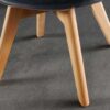 Piétement en bois de la chaise