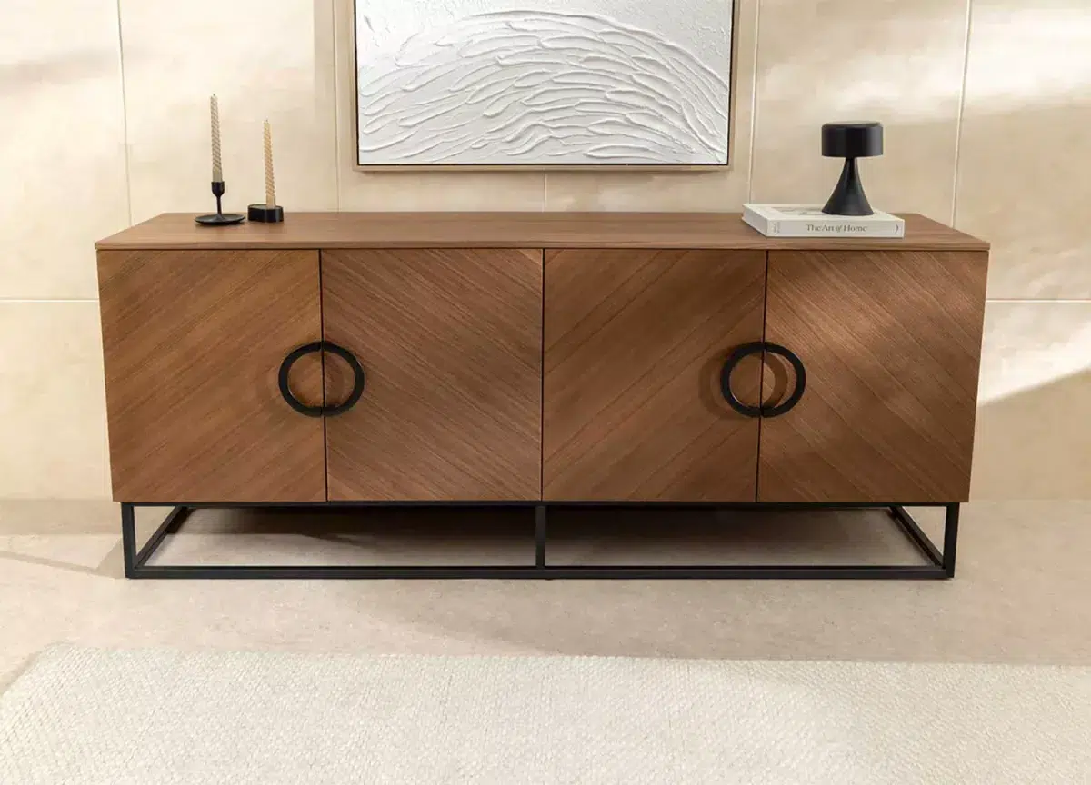 Buffet 4 portes de 180 cm en bois de noyer foncé