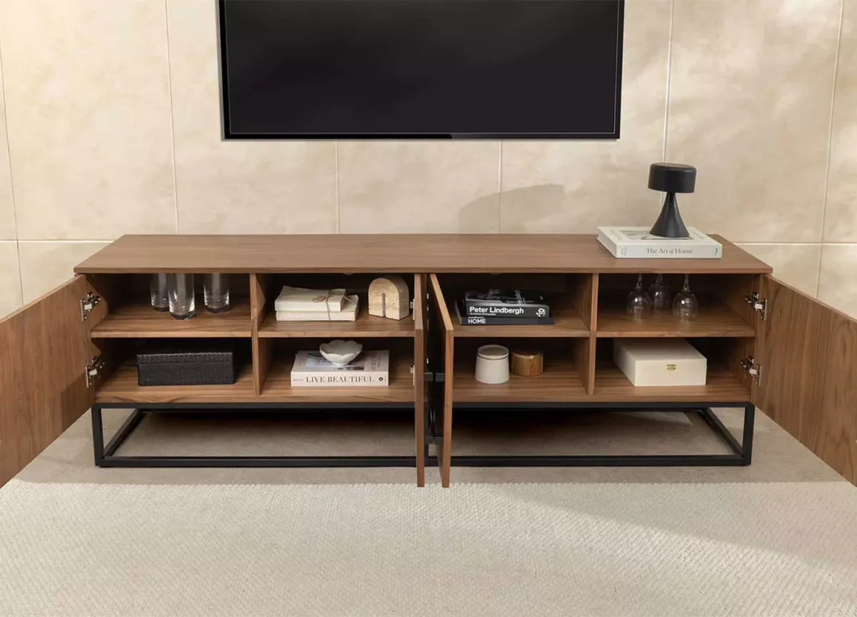 Meuble TV 180 cm en bois plaqué de noyer 4 portes