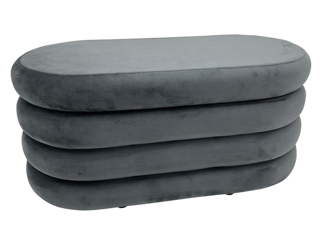 Banquette coffre ELYA gris en velours au design ovale sur fond blanc