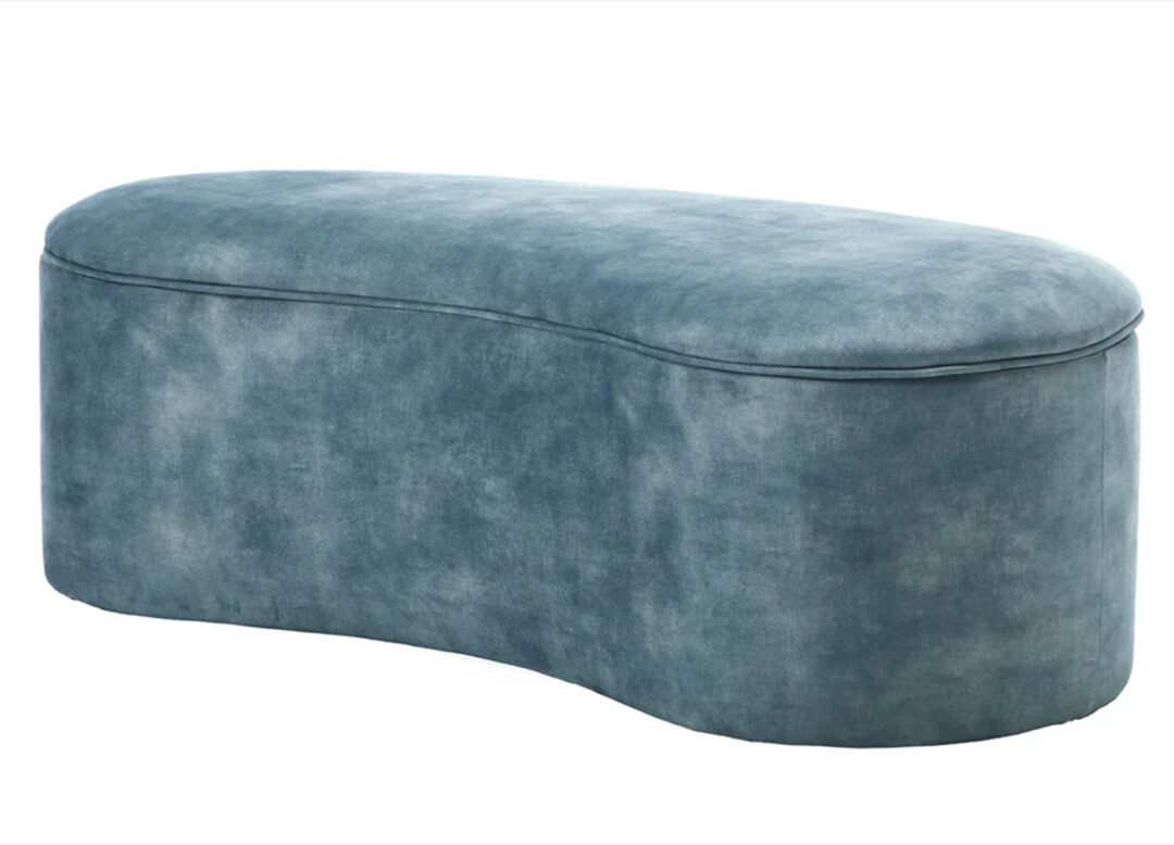 Banquette coffre SOLANE 120 cm en velours bleu pétrole détourée sur fond blanc