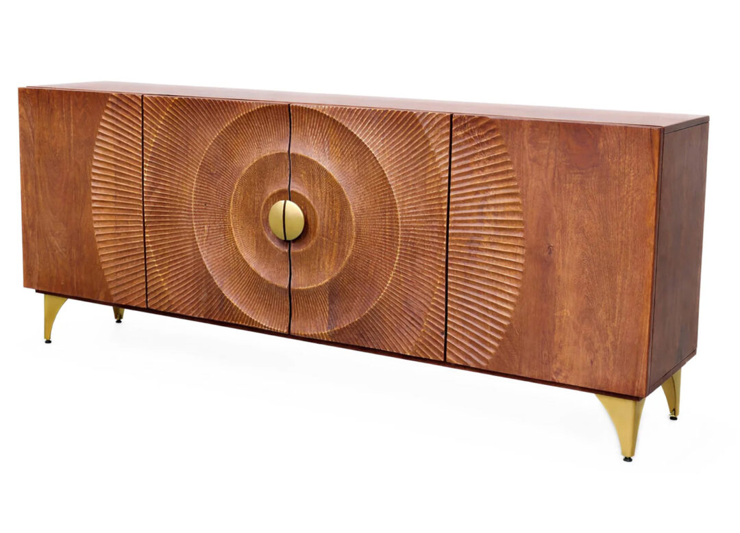 Buffet SOLEIL 180 cm en manguier brun avec façade sculptée 3D et pieds dorés sur fond blanc
