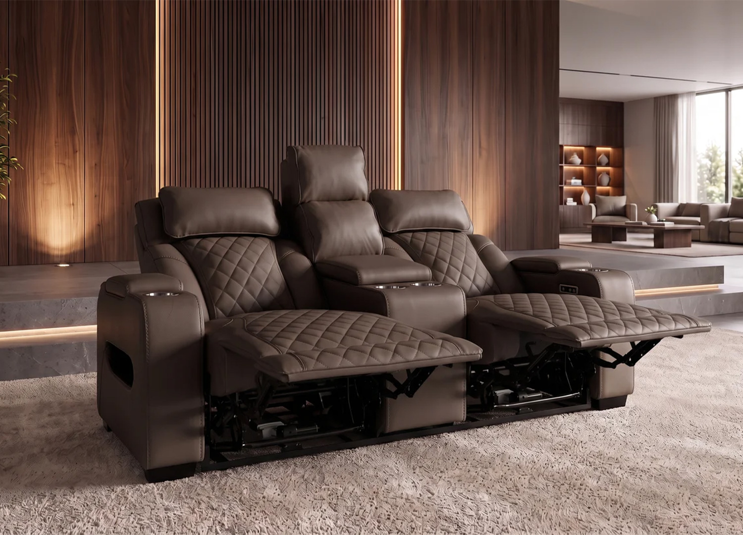 Fauteuil cinéma ÉVORIA marron avec ses deux assises relax électriques entièrement déployées dans un salon contemporain